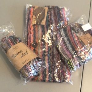 Winter set: scarf, beanie and wrap